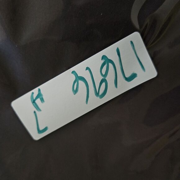 Lululemon Pants Womens 4 Wunder Under Crop Maroon Athletic Gym Leisure Yoga - Picture 9 of 9